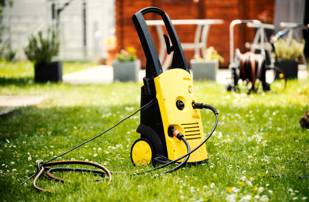 Best Playground Equipment Cleaning  in Somers, WI